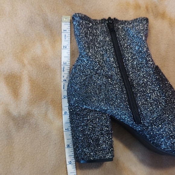 American Eagle Outfitters Silver and Black Glitter Ankle Boots Chunky Heel SZ 9 - Picture 10 of 11